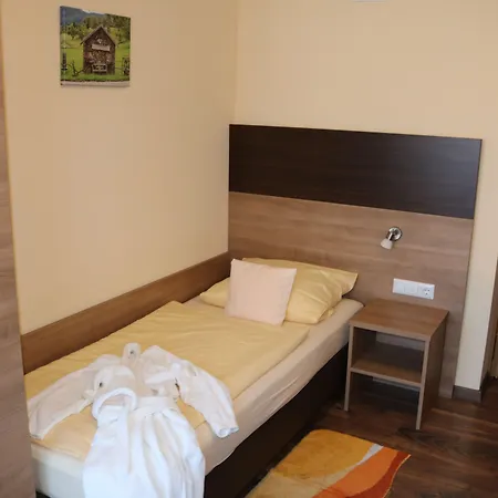 Hotel Brigitte 3*