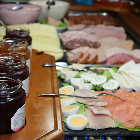 Ξενοδοχείο Brigitte 3*