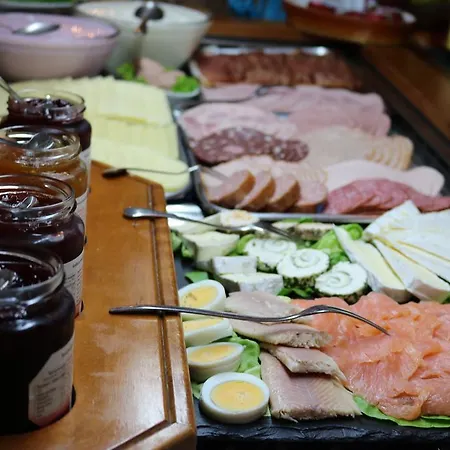 Brigitte Ξενοδοχείο 3*